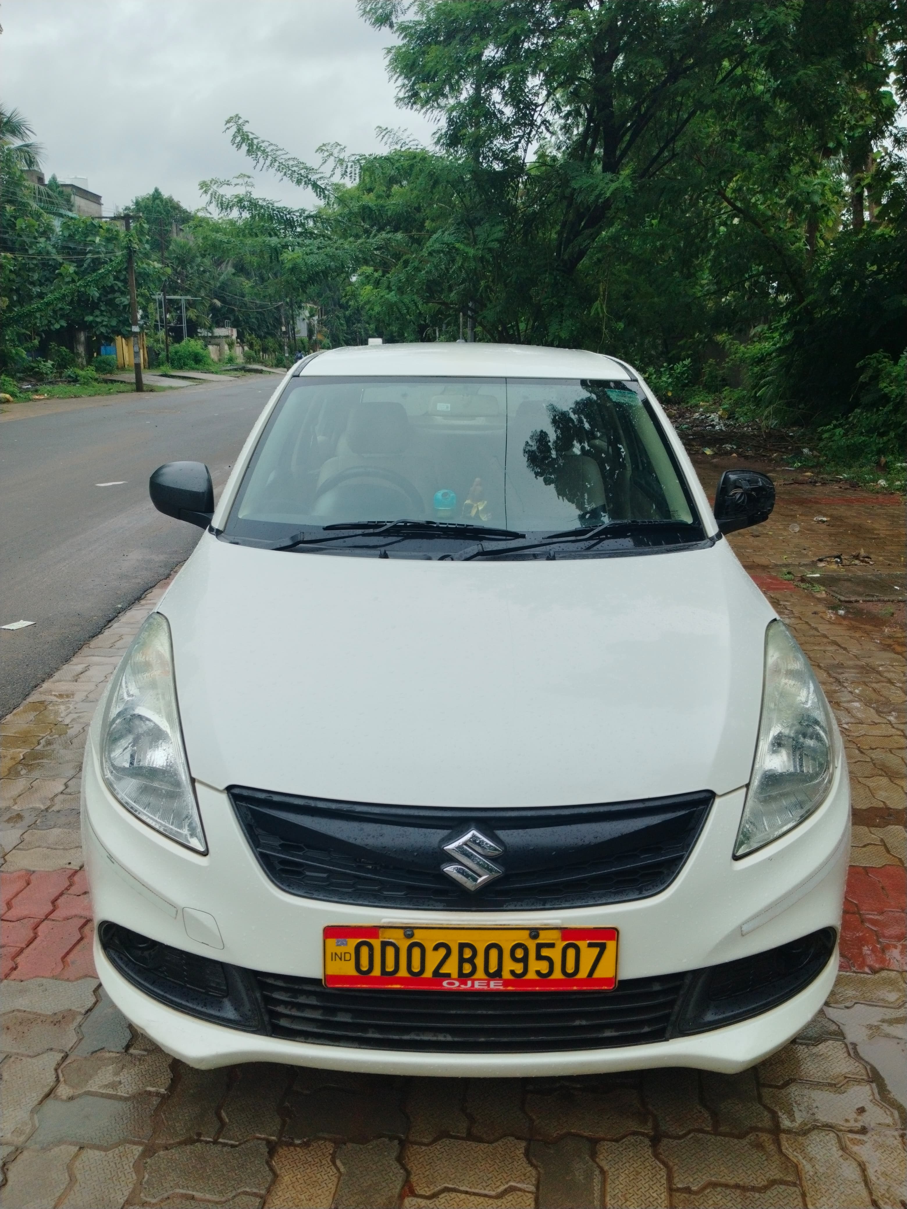 Maruti Dzire Tour S Std