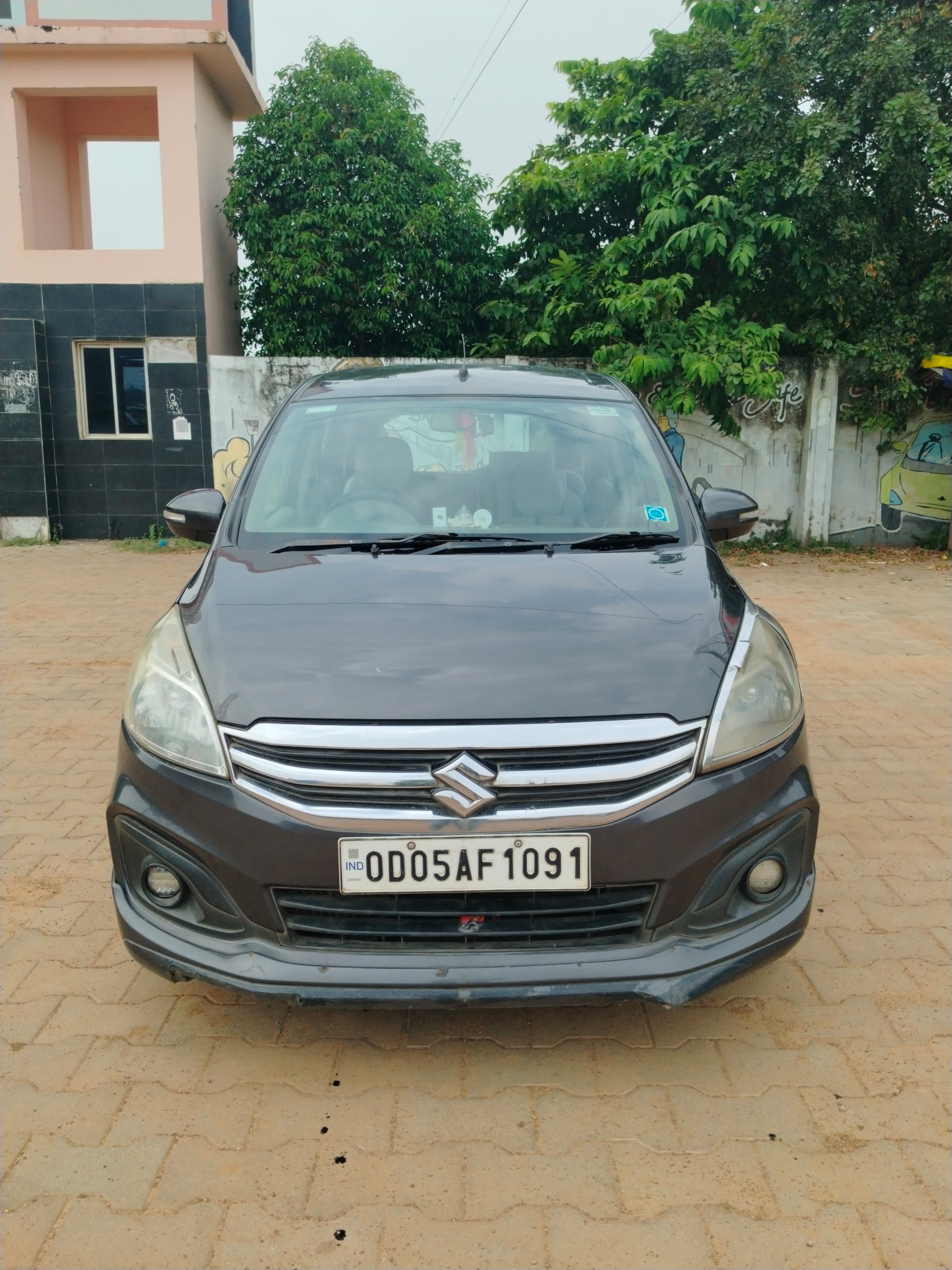 Maruti Ertiga Smart Hybrid Vdi